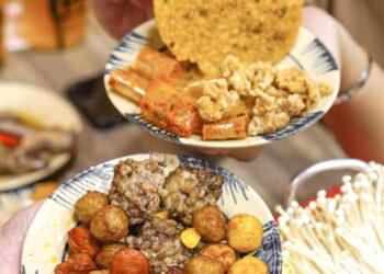 Buffet lẩu và loạt món hút khách ngày se lạnh tại TP.HCM