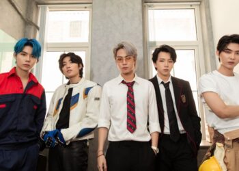 Lựa chọn hit nhạc phim “Bố Già”, Uni5 khiến cả trường quay rơi nước mắt