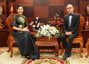 Phương Dung làm rõ chuyện “tương tư” của nhạc sĩ Mặc Thế Nhân và ca sĩ Trúc Mai