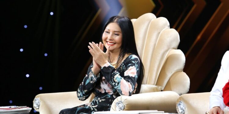 Họa Mi “đau xé lòng” khi nghe Xuân Nghi trình diễn hit Một ngày mùa đông