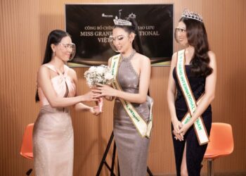 Thuỳ Tiên,  Ngọc Thảo khoe layout “chặt chém” trong lễ trao sash Miss Grand Vietnam 2021