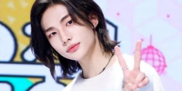 Hyunjin (STRAYKIDS) và Karina (AESPA) liên tục dính tin đồn hẹn hò, đàng trai lập tức có động thái