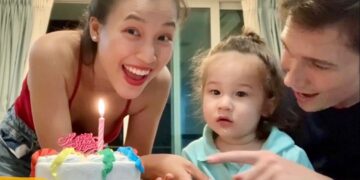 Á hậu Hoàng Oanh làm thôi nôi đơn sơ cho con ở Singapore