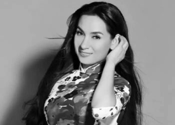 Phi Nhung qua đời sau hơn 1 tháng mạnh mẽ chiến đấu với Covid-19