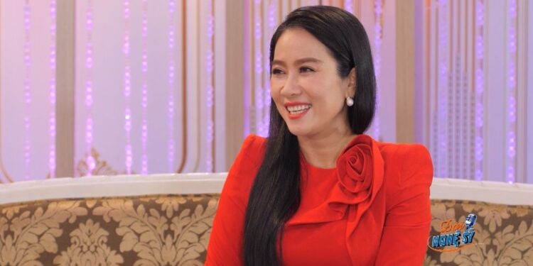 NSƯT Vân Khánh kể chuyện “ma cũ bắt nạt ma mới” khi vào Nam lập nghiệp