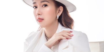 CEO GANA Huyền Trang khoe nhan sắc quyến rũ không thiếu cá tính trong bộ ảnh mới