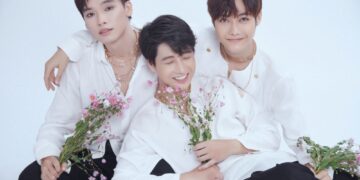 Tăng Nhật Tuệ viết lời cho ca khúc debut của Super V trên sân khấu Asia Song Festival 2021