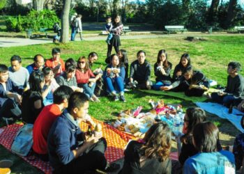 Triển lãm trực tuyến “Mùa thu du học Pháp”