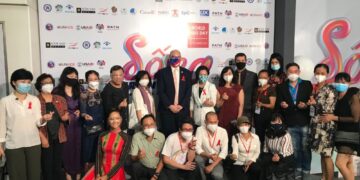 H’Hen Niê đồng hành cùng người sống chung với HIV