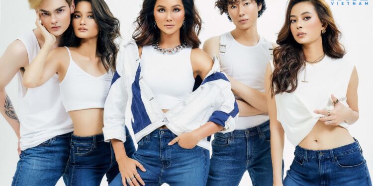 Stephen Nguyễn- Chàng trai gây thương nhớ với nhan sắc được ví như “bản sao” của Leonardo Dicaprio