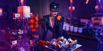 Lý Nhã Kỳ hóa miêu nữ Catwoman đầy gợi cảm