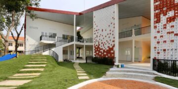 CapitaLand tăng cường hỗ trợ cộng đồng bị ảnh hưởng bởi tác động môi trường