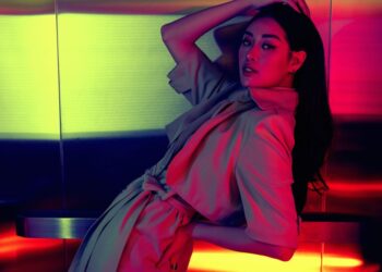 Hoa hậu Khánh Vân khoe nhan sắc mới lạ trong bộ ảnh cá tính