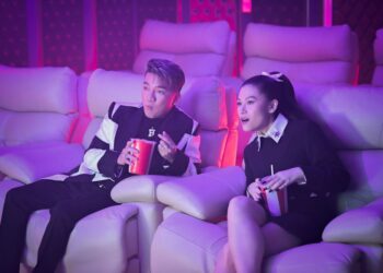 Mr Đàm quay MV tại căn hộ tiền tỷ của Ngọc Thanh Tâm