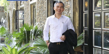 Thăng trầm nhà đầu tư Việt Nam chiến đấu trên sân nhà