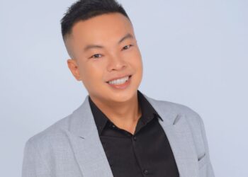  Tiến sĩ – Đạo diễn Phạm Ngọc Hiền đa tài trong nghệ thuật