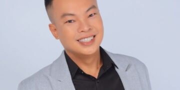  Tiến sĩ – Đạo diễn Phạm Ngọc Hiền đa tài trong nghệ thuật