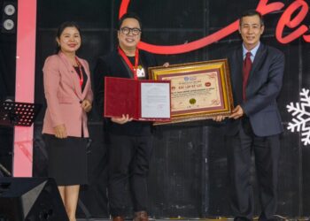 Đạo diễn Lê Việt: VIFF là nơi gặp gỡ của “những gã nghệ sĩ liều mạng”