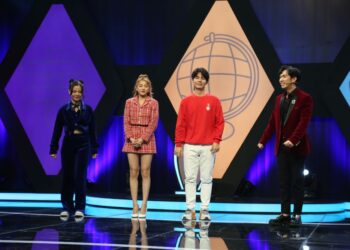 Emma Nhất Khanh tự nhận mình “vô tri” khi xem lại hình cũ từng đăng lên mạng xã hội