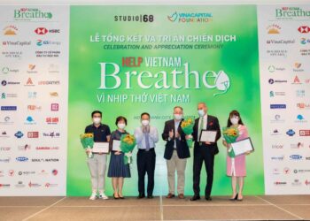Hoa hậu H’Hen Niê dự Lễ Tổng kết và Tri ân chiến dịch “Help Vietnam Breathe – Vì Nhịp thở Việt Nam”