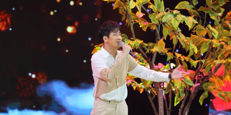 Tấn Đạt nhớ lại khoảng thời gian “kinh khủng”, chật vật đi hát vì không có tên tuổi