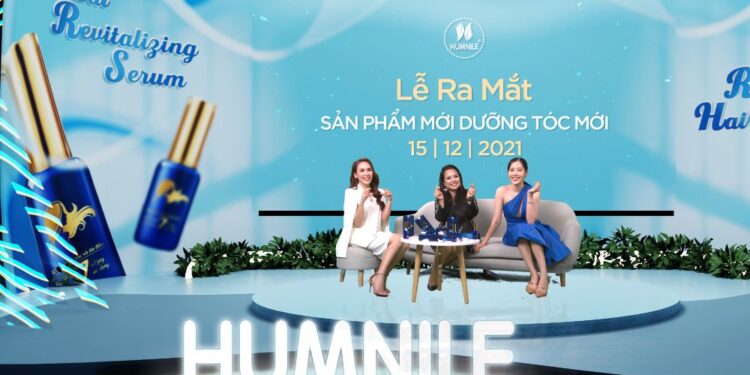 Hoa khôi Nam Em rạng rỡ tại sự kiện ra mắt bộ đôi dưỡng tóc của mỹ phẩm Humnile