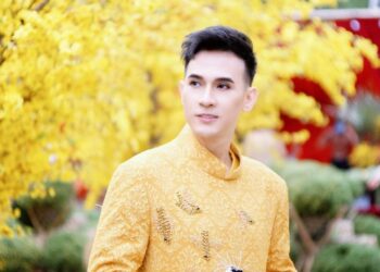 Ca sĩ Nguyên Vũ ra MV về người xa quê mong Tết đoàn viên