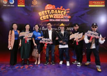 1,000 dancer trên khắp Việt Nam sẽ cùng nhau tranh tài để giành lấy tổng giải thưởng hơn 800 triệu đồng tại TP. Đà Lạt