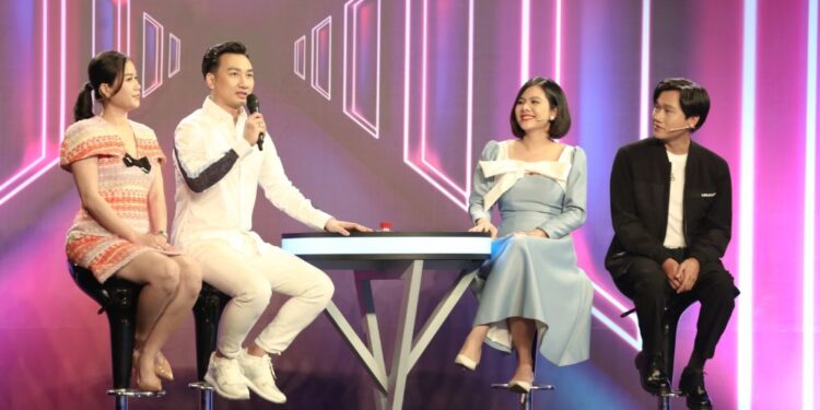 Lâm Vỹ Dạ “chê” Vân Trang và Xuân Nghị thiếu tinh tế vì lý do này