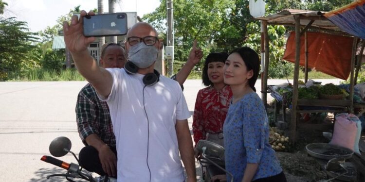 Đạo diễn Hoàng Tuấn Cường: “Chúng tôi từng hoang mang khi nhìn lịch chiếu Nhà Không Bán ngày đầu tiên”