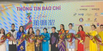Hơn 100 nghệ sỹ danh tiếng Việt mở màn đêm khai mạc Lễ hội Áo dài TP. Hồ Chí Minh lần thứ 8