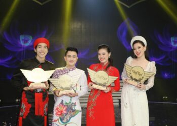 Đạo diễn Vũ Thành Vinh mê mẩn trước vẻ đẹp nghệ thuật hoàn hảo của Thiên Hương