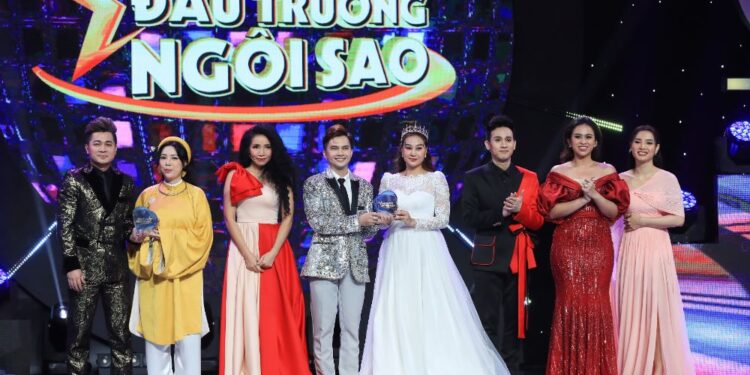 Lâm Vũ, Nam Cường, Phương Trinh Jolie đem tới “bữa tiệc ẩm thực” toàn vị cay nồng