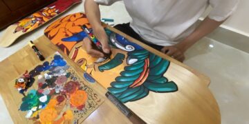 6 nghệ sỹ Pháp và 4 nghệ sỹ Việt Nam cùng tham gia triển lãm Spraying Board Vietnam