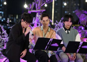 Jaykii và Ali Hoàng Dương vừa hát, vừa khóc khi song ca bài hát mới về mẹ