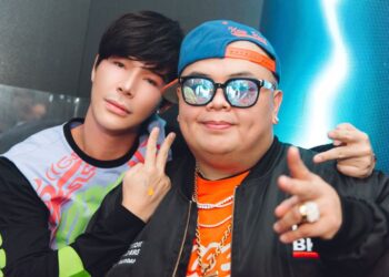 Nathan Lee tưng bừng bên dàn chân dài nóng bỏng tại tiệc mừng Songkran ở ngay trung tâm Bangkok