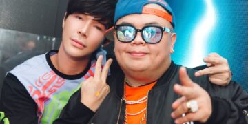 Nathan Lee tưng bừng bên dàn chân dài nóng bỏng tại tiệc mừng Songkran ở ngay trung tâm Bangkok