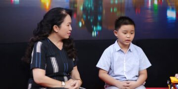 MC Ốc Thanh Vân xót xa khi cậu bé 8 tuổi không được ba thương như em trai