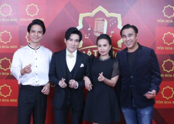 Quyền Linh cảm phục trước hành trình 7 năm đi tìm hi vọng cho các gia đình có con bị não úng thủy