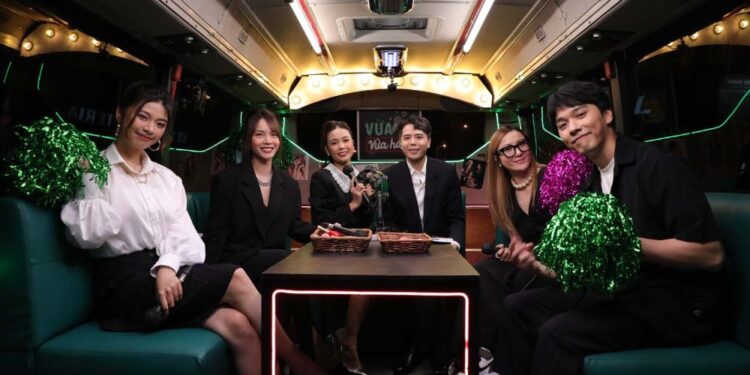 Trịnh Thăng Bình “gây bão” tung ảnh lúc còn mặn nồng bên Yến Nhi