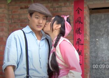 Nhân Gian Huyền Ảo: Luật nhân quả thể hiện qua “Đời cha ăn mặn, đời con khát nước”