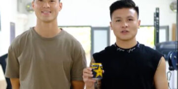 Giải mã lý do Quang Hải cùng Duy Mạnh kẹp nhau cực gắt tại phòng tập trước thềm ra nước ngoài