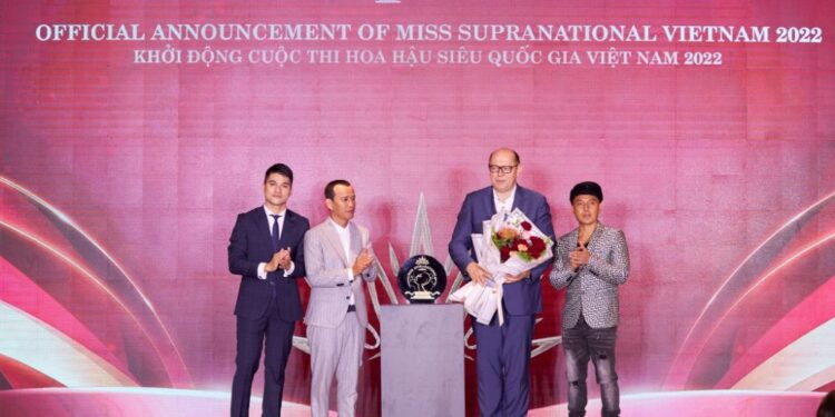 CHỦ TỊCH MISS SUPRANATIONAL ĐẾN VIỆT NAM THAM GIA KHỞI ĐỘNG HOA HẬU SIÊU QUỐC GIA VIỆT NAM 2022