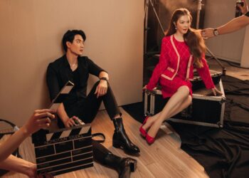 Lý Nhã Kỳ nóng bỏng cùng mỹ nam, hóa ra lại là “người tình” một thời của Minh Hằng