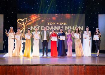 Lễ vinh danh Nữ doanh nhân Sắc Tâm Tài 2022: Lan tỏa những giá trị đẹp của  của phụ nữ hiện đại