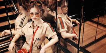 Dương Hoàng Yến cực “lầy” trong ngày mừng tuổi mới