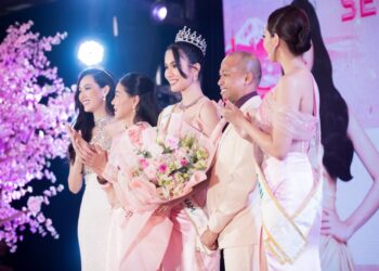 Á hậu Phương Anh tiếp bước Tường San tại đấu trường Miss International (Hoa hậu Quốc tế) 2022   