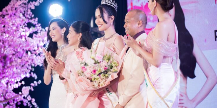 Á hậu Phương Anh tiếp bước Tường San tại đấu trường Miss International (Hoa hậu Quốc tế) 2022