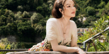 Gu thời trang cổ điển đỉnh cao của Lý Nhã Kỳ