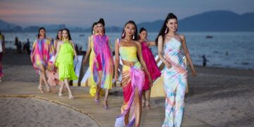 TOP 44 HOA HẬU HOÀN VŨ VIỆT NAM 2022 TỰ TIN TRÌNH DIỄN 2 BỘ SƯU TẬP ẤN TƯỢNG “LÃNG DU” VÀ “KÍNH VẠN HOA”